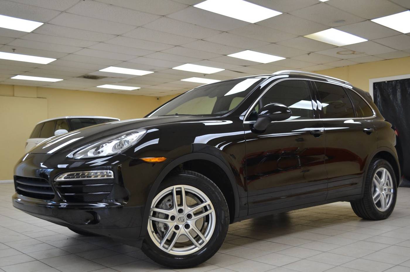 2014 Porsche Cayenne Standard — SUV — 75,974 mi — Manassas, VA