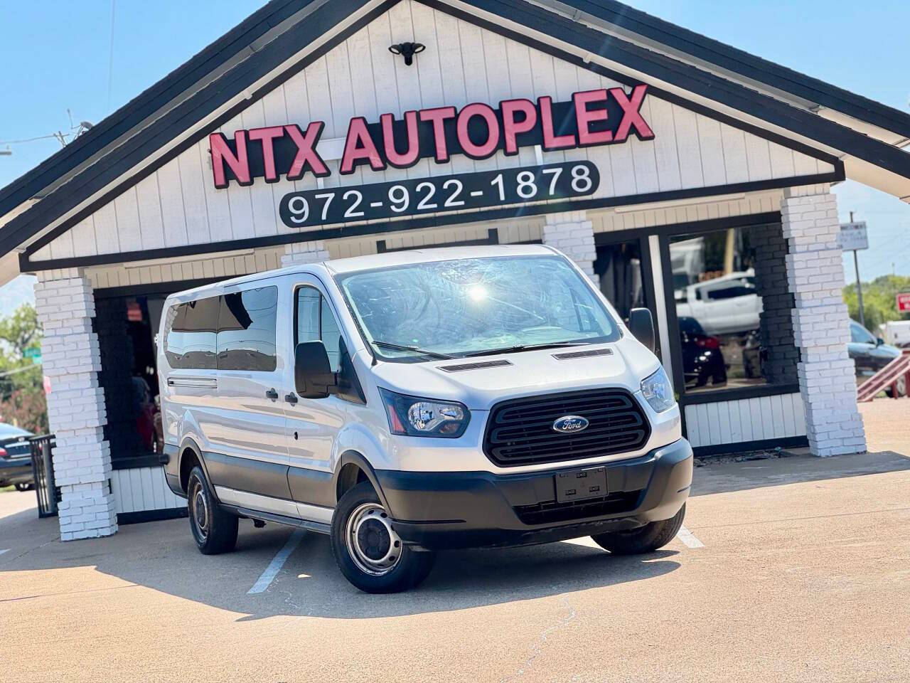 2019 Ford Transit Passenger Wagon T-350 XLT — Passenger Van — 104,209 mi — Garland, TX