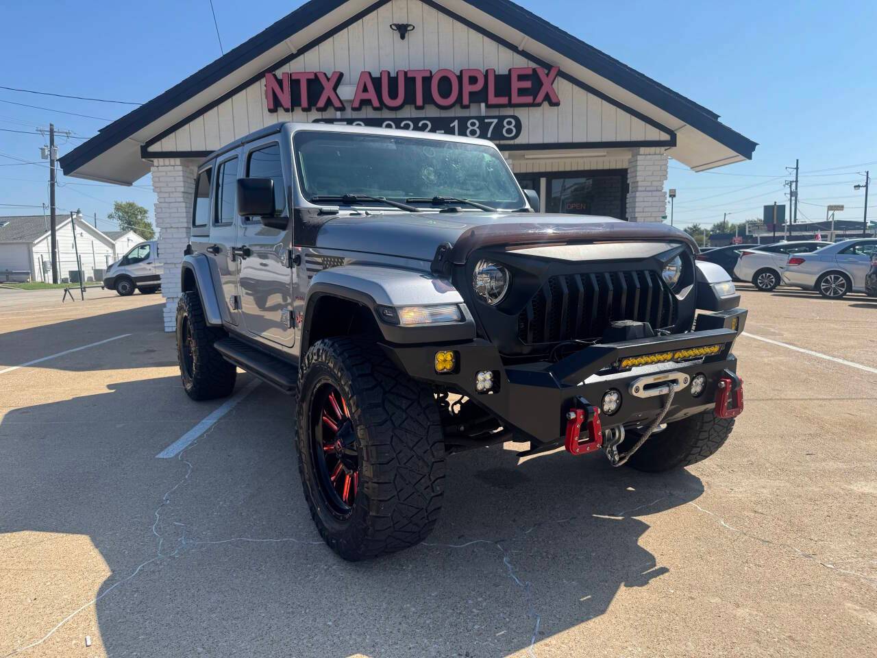 2018 Jeep Wrangler Sahara — SUV — 76,269 mi — Garland, TX