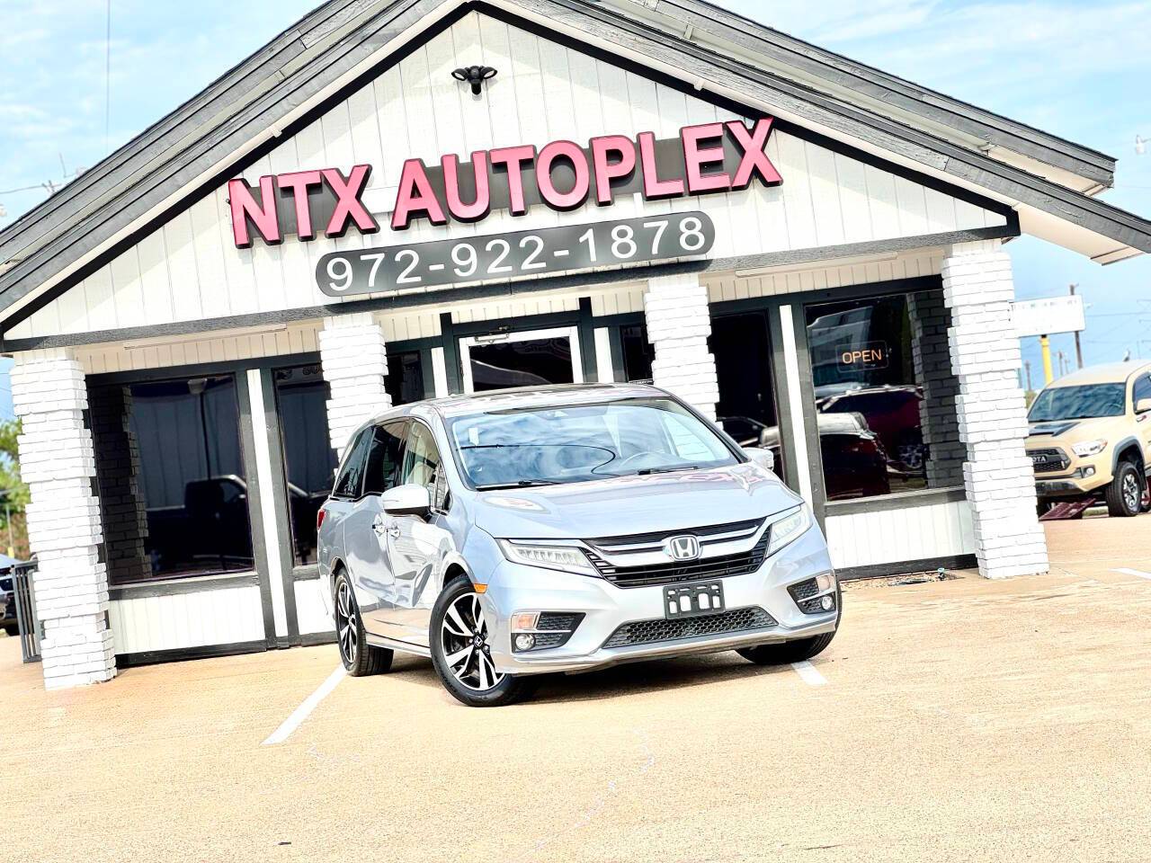 2018 Honda Odyssey Elite — Minivan — 99,276 mi — Garland, TX