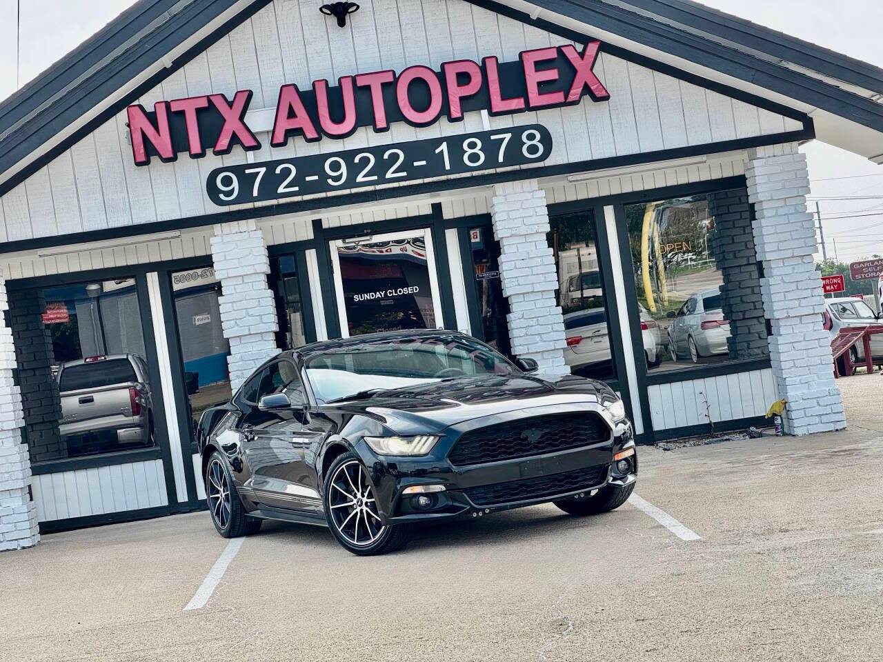 2016 Ford Mustang EcoBoost Premium — Coupe — 148,242 mi — Garland, TX
