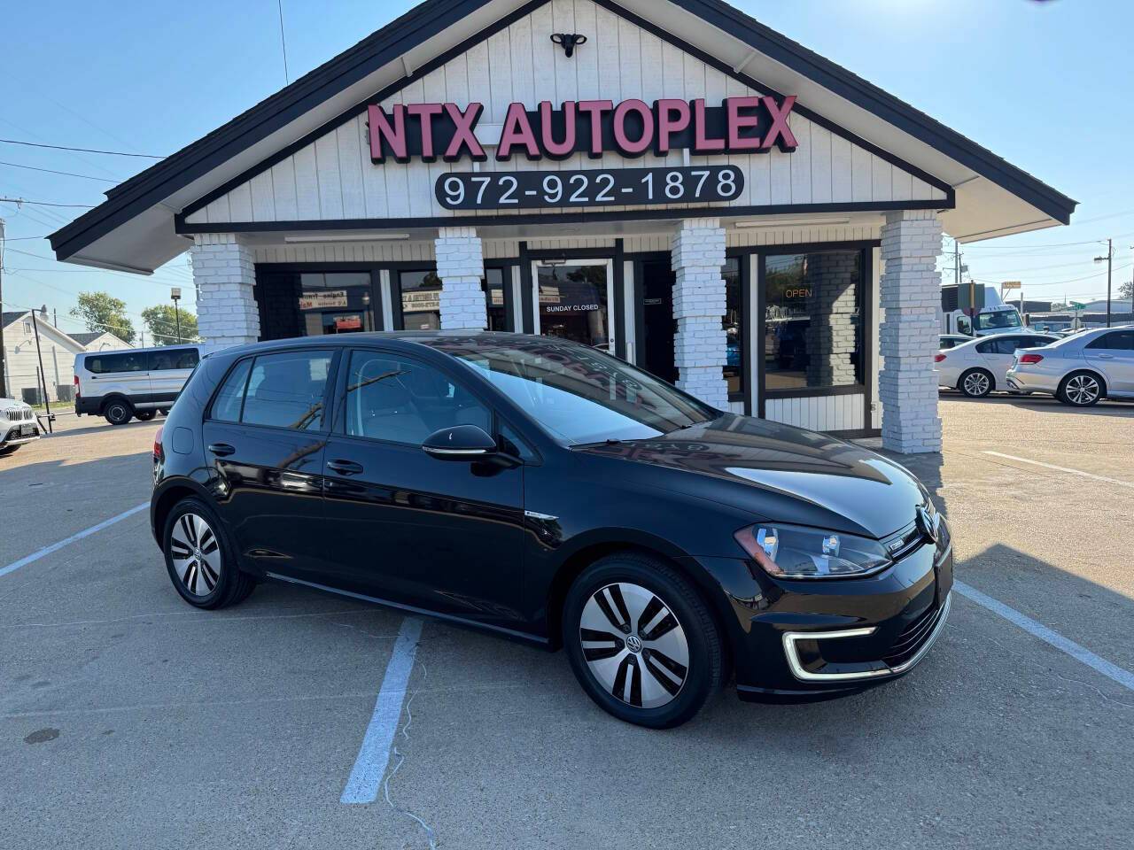 2016 Volkswagen e-Golf SE — Hatchback — 30,872 mi — Garland, TX