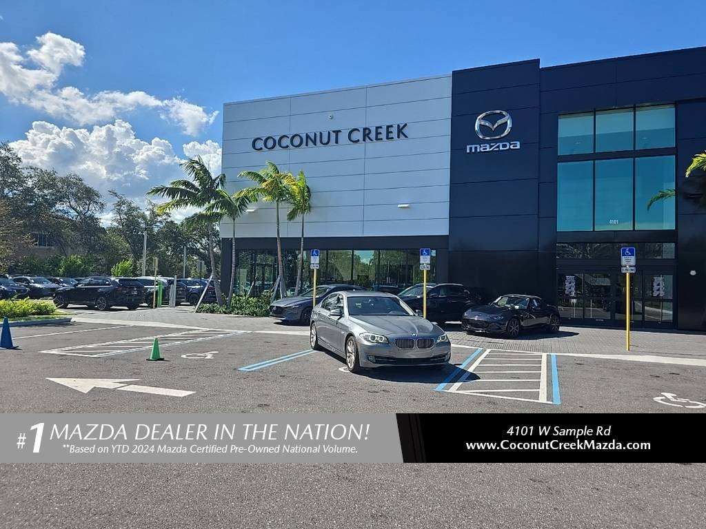 2011 BMW 5 Series 528i — Sedan — 82,848 mi — Coconut Creek, FL
