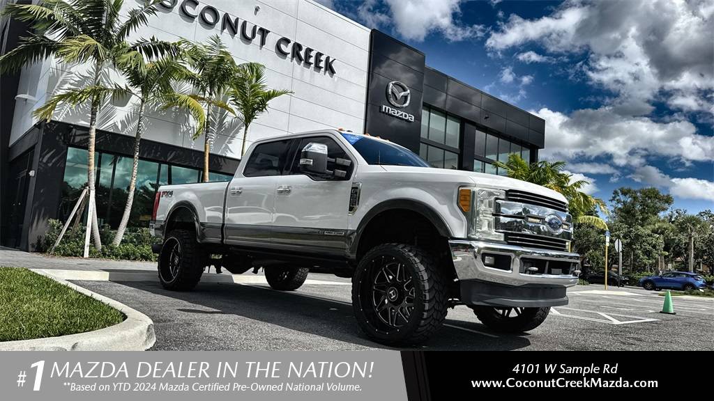 2017 Ford Super Duty F-350 Lariat — Pickup Truck — 105,366 mi — Coconut Creek, FL