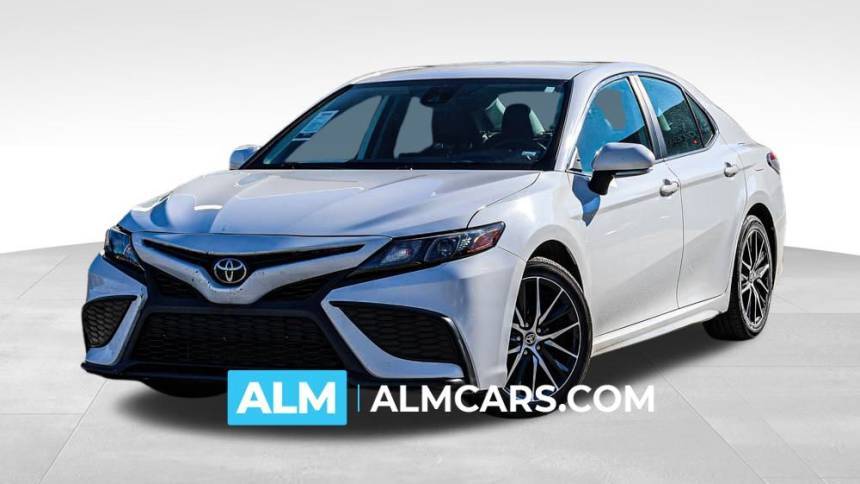 2022 Toyota Camry SE — Sedan — 66,890 mi — Newnan, GA