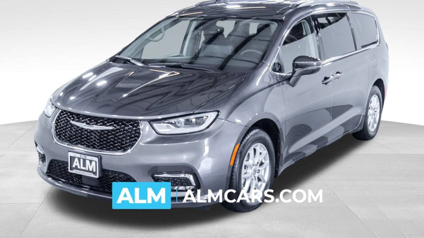 2022 Chrysler Pacifica Touring L — Minivan — 68,524 mi — Newnan, GA