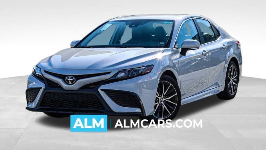 2023 Toyota Camry SE — Sedan — 62,150 mi — Newnan, GA