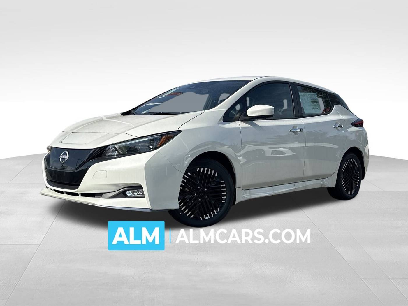 2025 Nissan LEAF SV PLUS — Hatchback — 10 mi — Newnan, GA