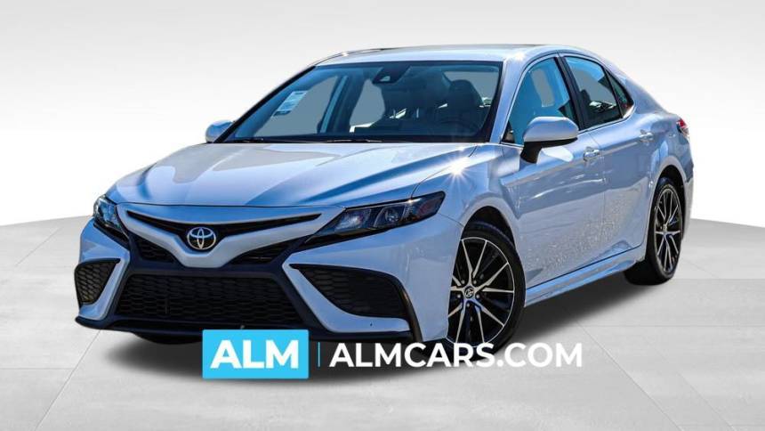 2021 Toyota Camry SE — Sedan — 74,149 mi — Newnan, GA