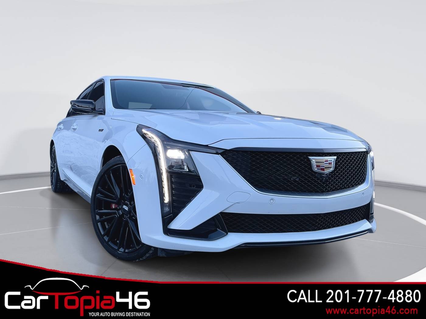2025 Cadillac CT5-V Standard