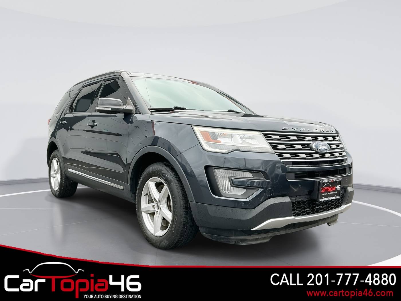2017 Ford Explorer XLT — SUV — 66,059 mi — Elmwood Park, NJ