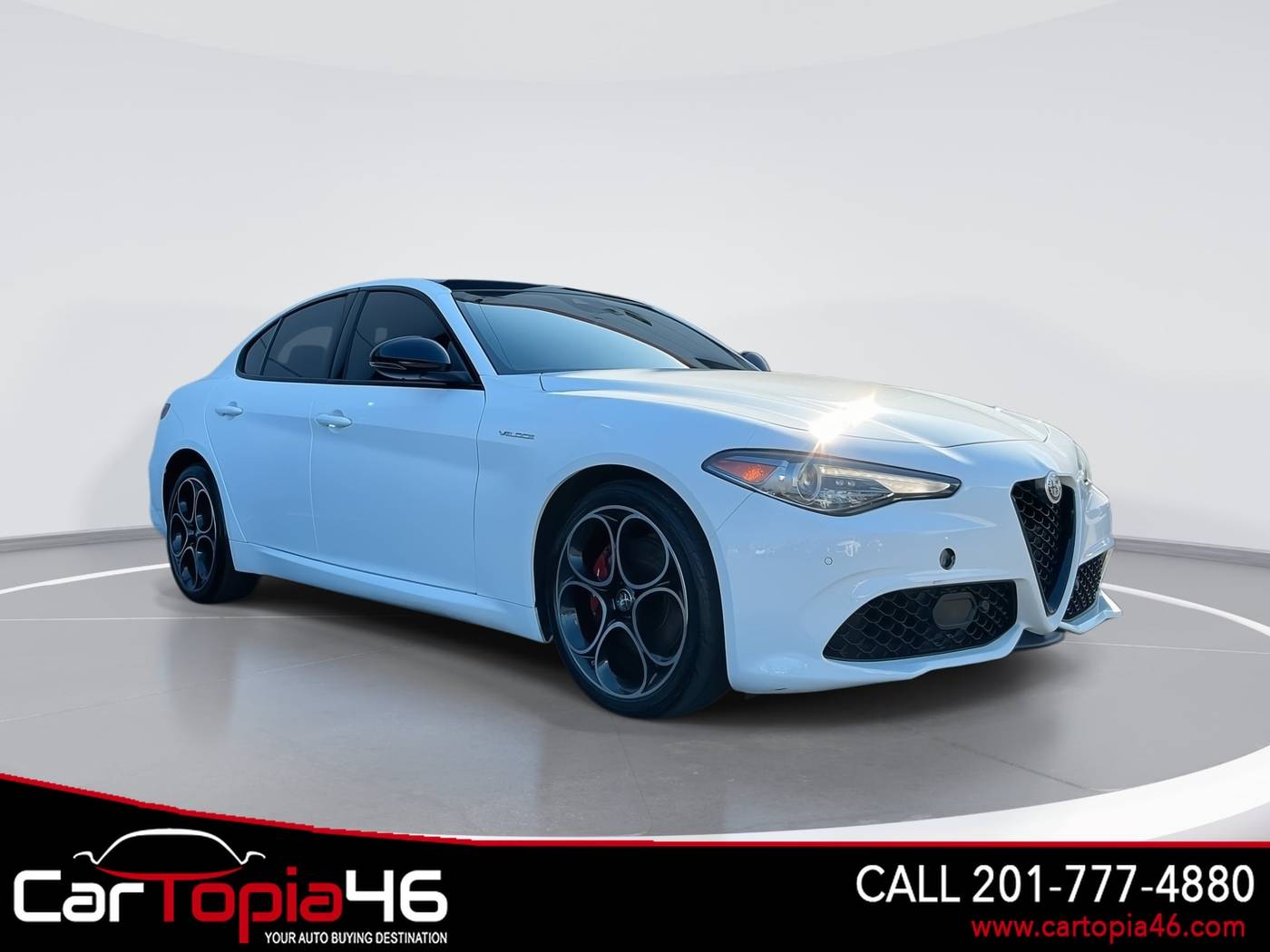 2022 Alfa Romeo Giulia Veloce — Sedan — 60,557 mi — Elmwood Park, NJ