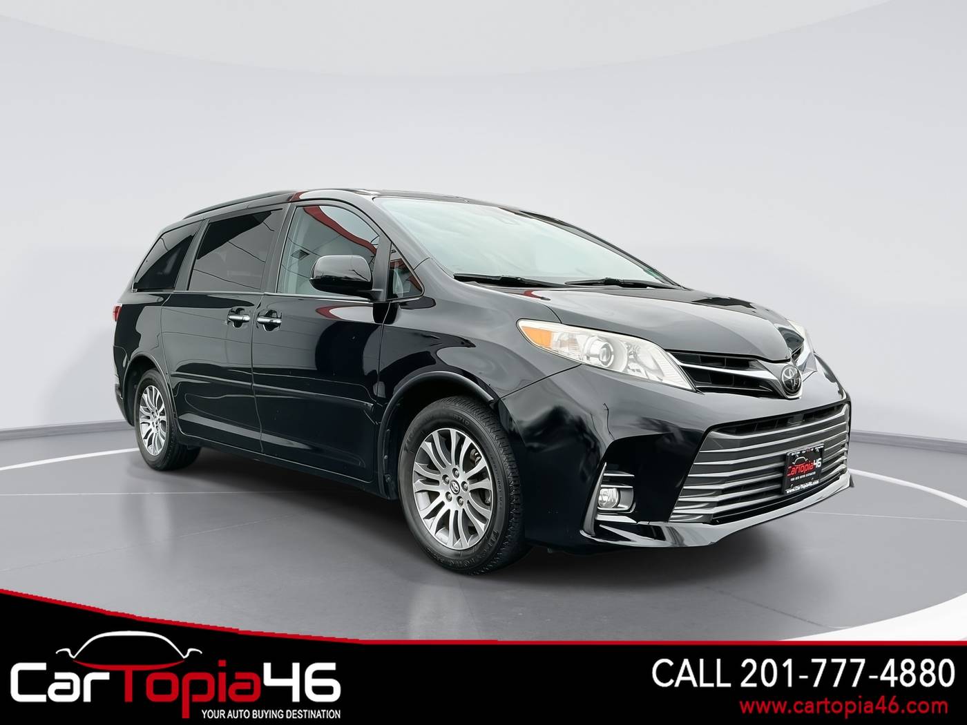 2018 Toyota Sienna Limited Premium — Minivan — 84,424 mi — Elmwood Park, NJ