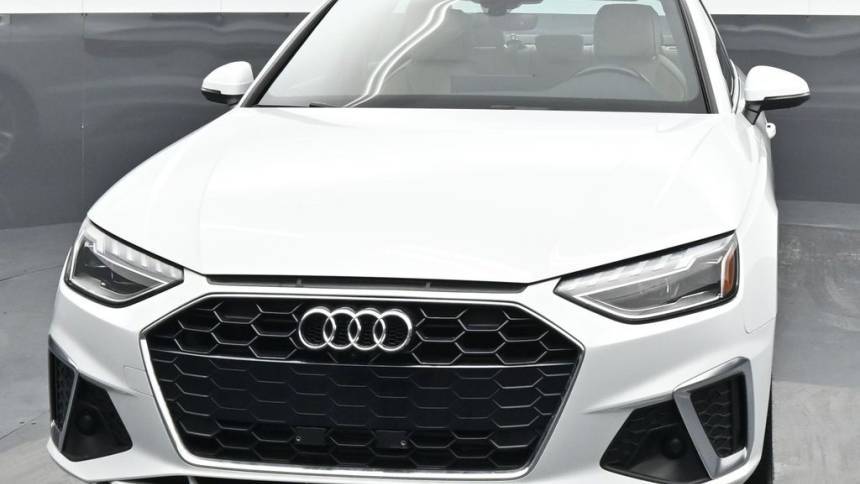 2022 Audi A4 quattro S line Prem Plus 45 TFSI
