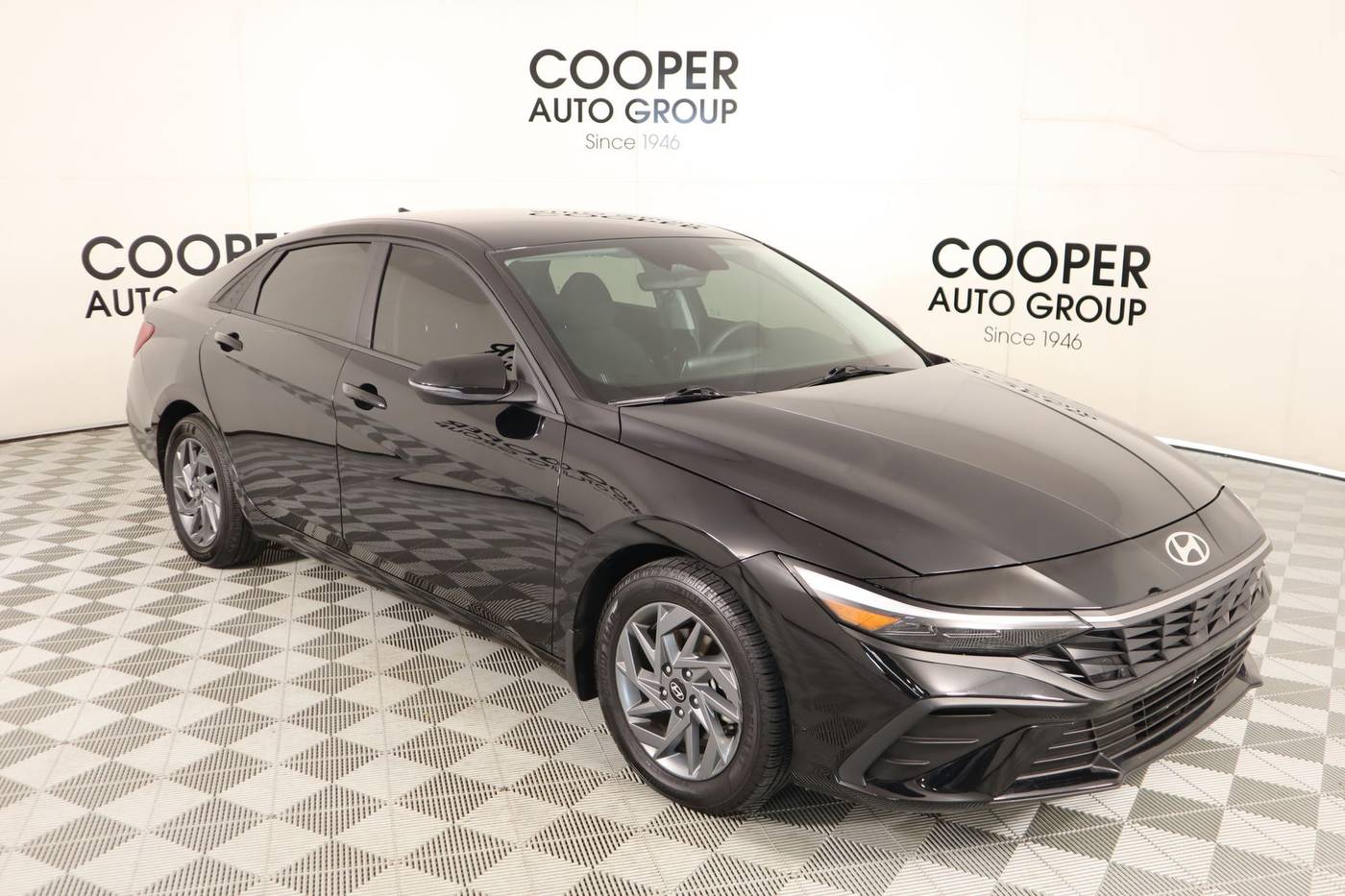 2024 Hyundai Elantra SEL — Sedan — 20,751 mi — Midwest City, OK