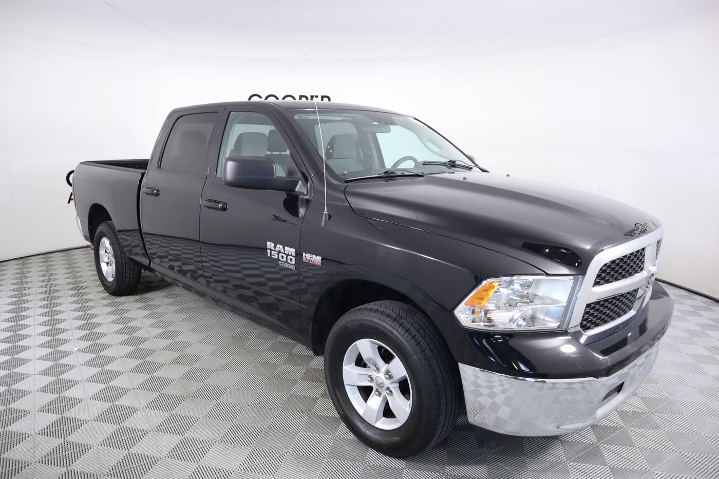 2021 Ram 1500 Classic SLT — Pickup Truck — 75,137 mi — Midwest City, OK