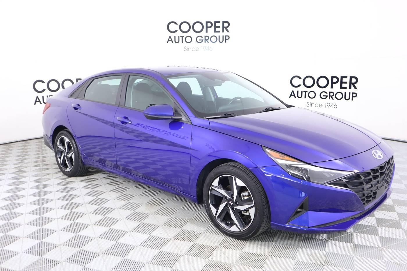 2023 Hyundai Elantra SEL — Sedan — 10,788 mi — Midwest City, OK