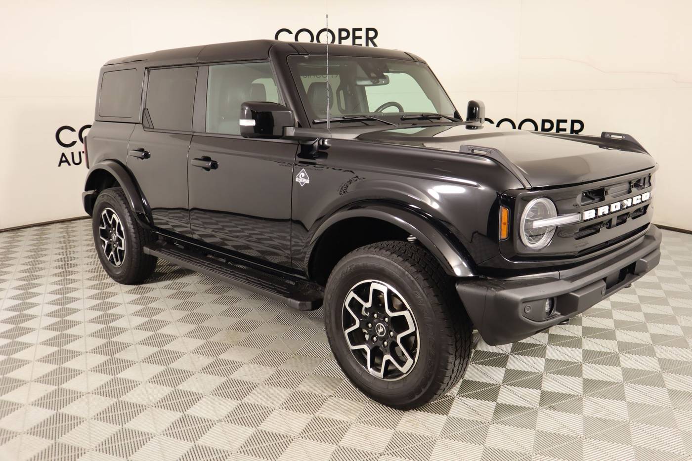 2024 Ford Bronco Outer Banks — SUV — 5,644 mi — Midwest City, OK