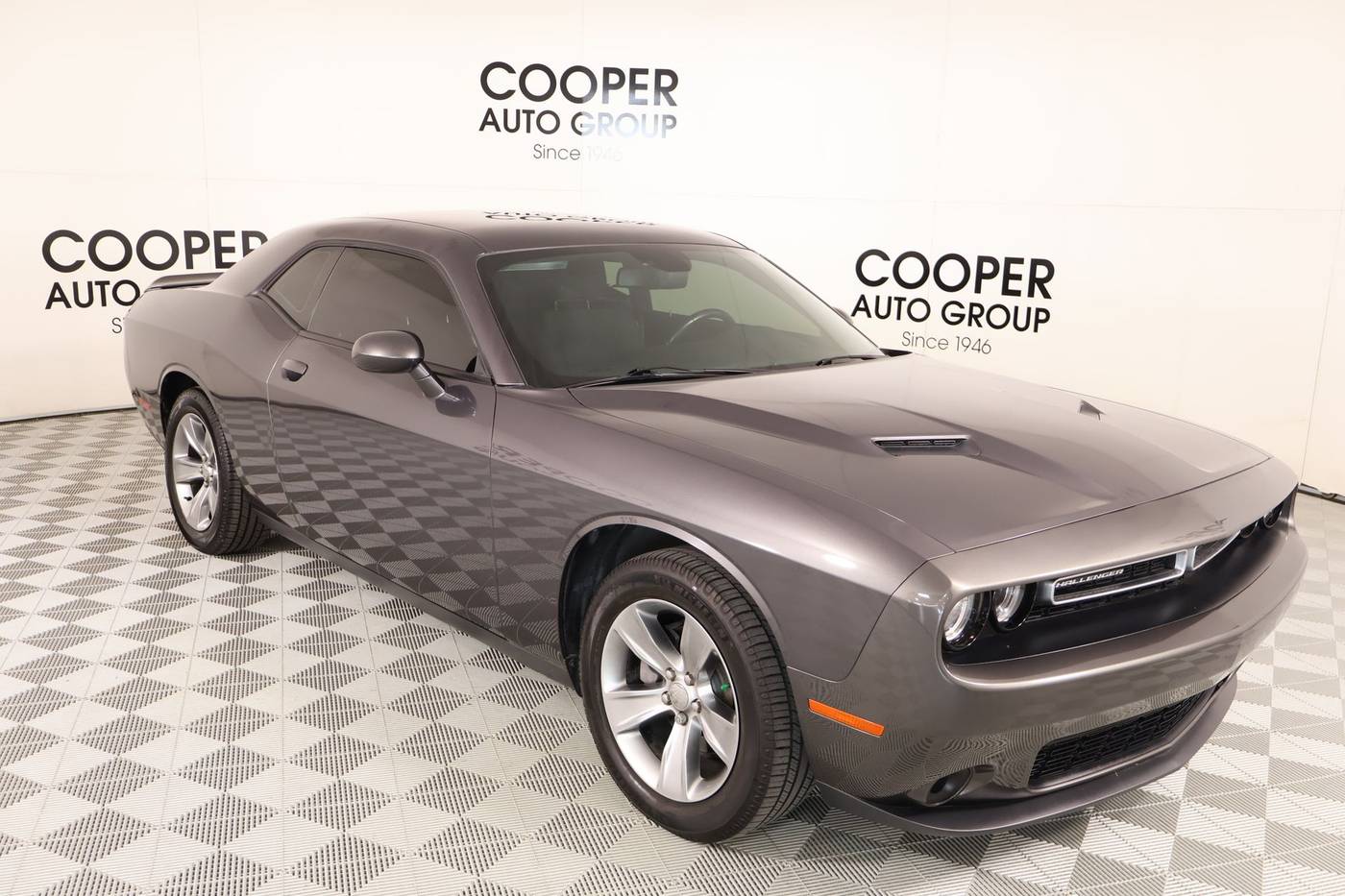 2020 Dodge Challenger SXT