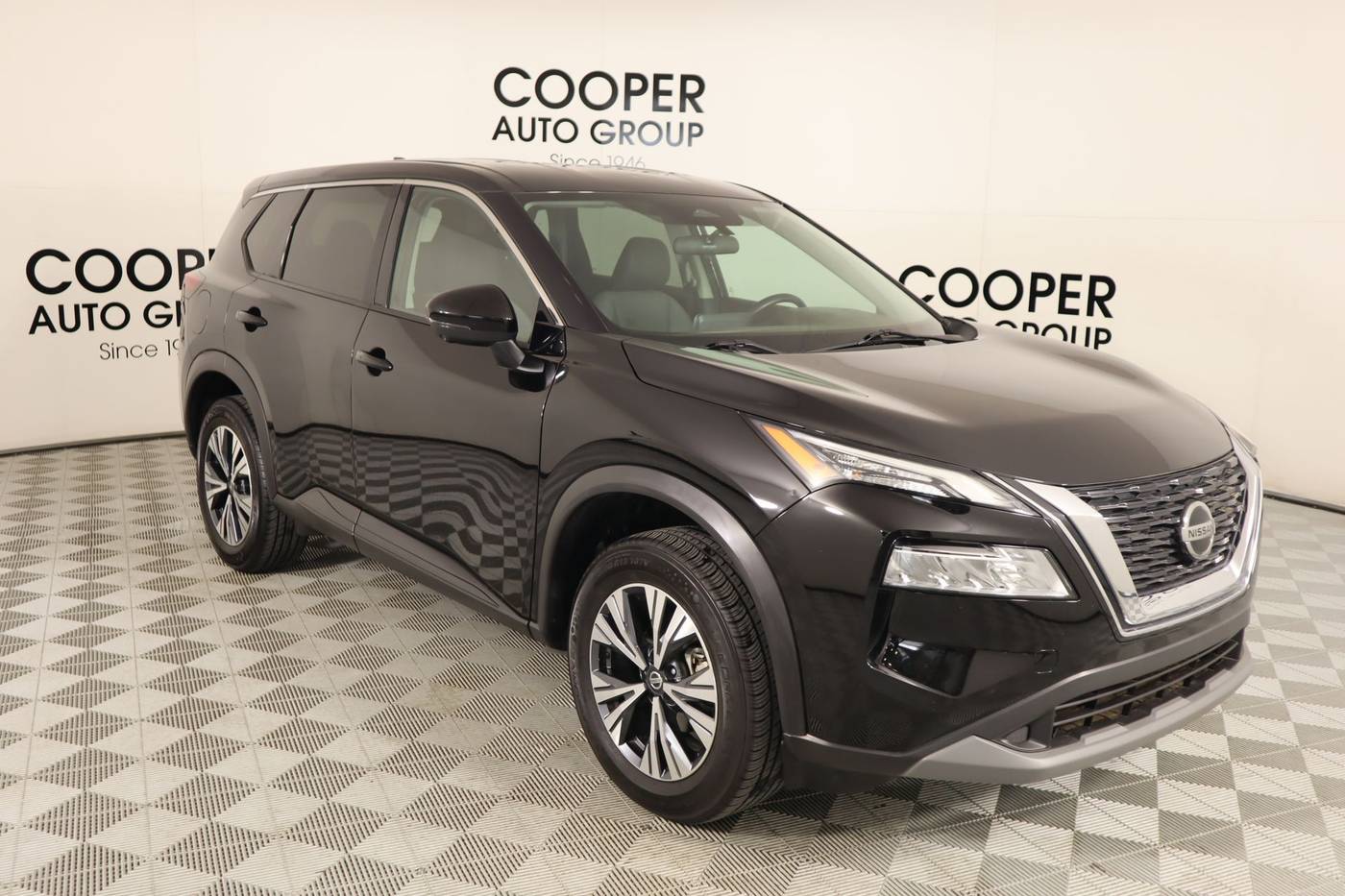 2021 Nissan Rogue SV — SUV — 39,488 mi — Midwest City, OK