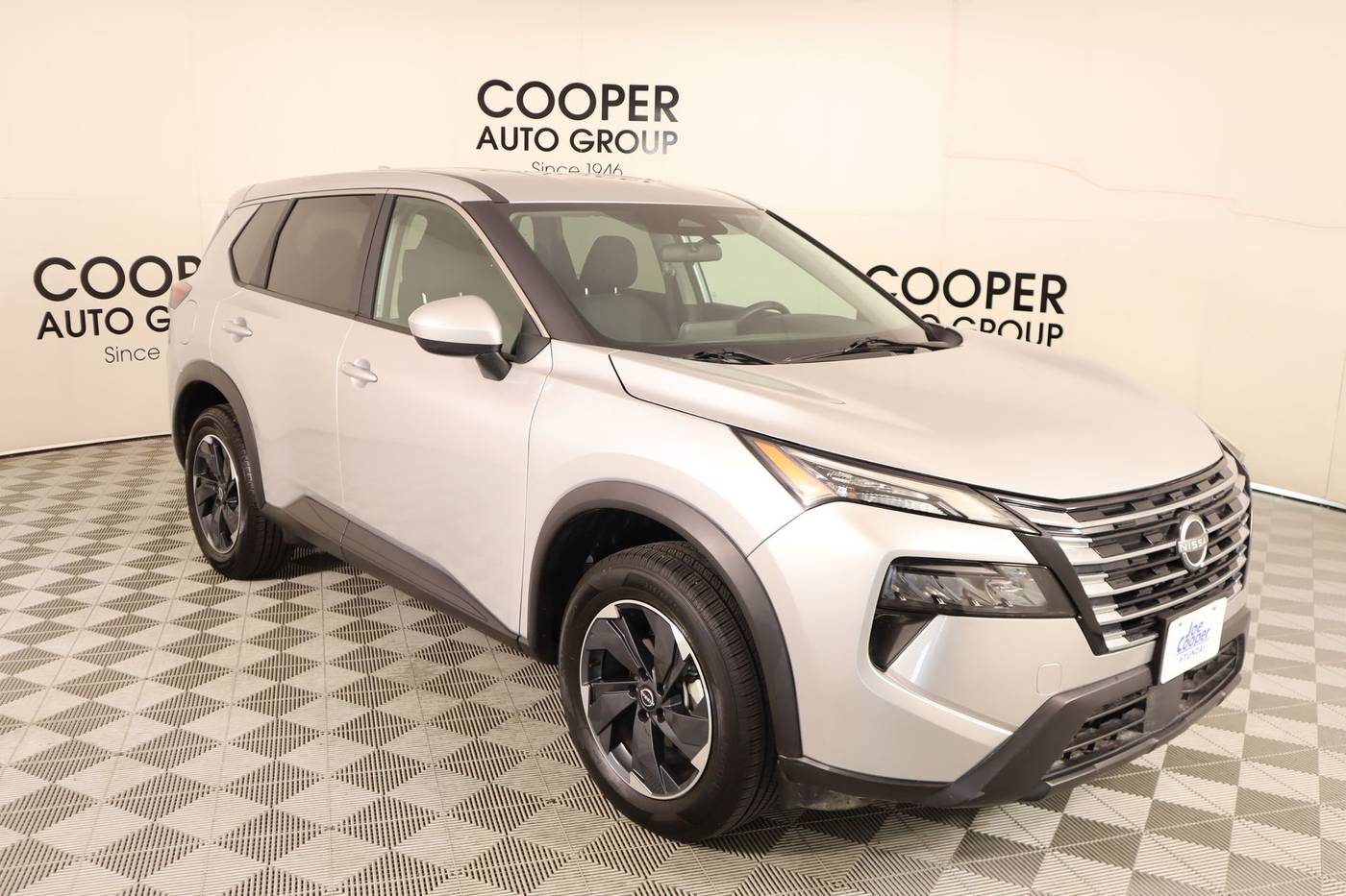 2024 Nissan Rogue SV — SUV — 23,909 mi — Midwest City, OK