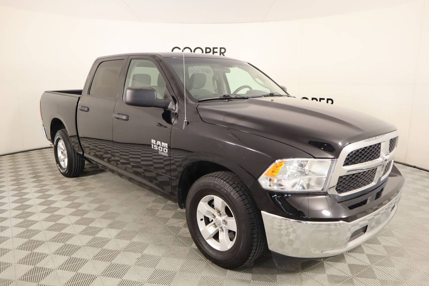 2022 Ram 1500 Classic SLT — Pickup Truck — 65,452 mi — Midwest City, OK