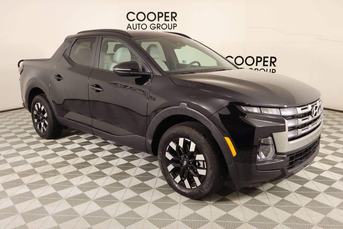 2025 Hyundai Santa Cruz SEL Activity — Pickup Truck — 4,554 mi — Midwest City, OK