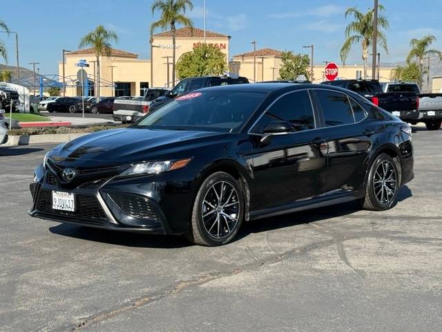 2023 Toyota Camry SE — Sedan — 33,568 mi — Hemet, CA