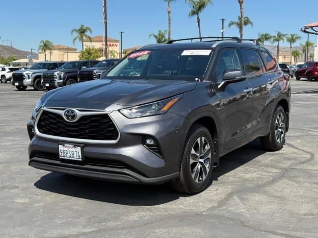 2022 Toyota Highlander XLE — SUV — 23,281 mi — Hemet, CA