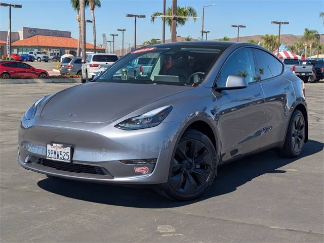 2024 Tesla Model Y Long Range — SUV — 5,031 mi — Hemet, CA