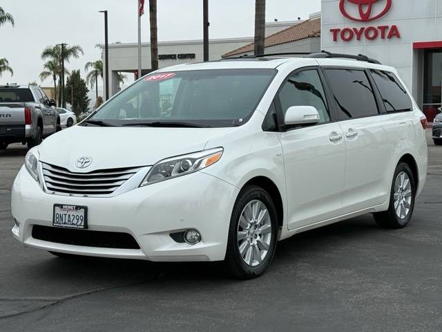 2017 Toyota Sienna XLE — Minivan — 125,491 mi — Hemet, CA