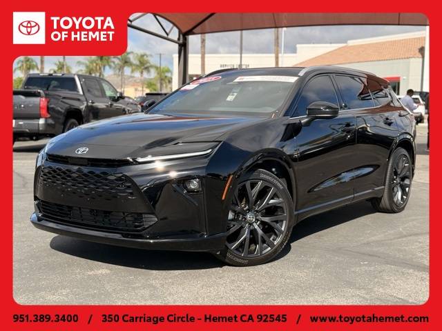 2025 Toyota Crown Signia Limited — SUV — 4,696 mi — Hemet, CA