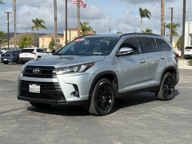 2019 Toyota Highlander SE V6 — SUV — 66,845 mi — Hemet, CA
