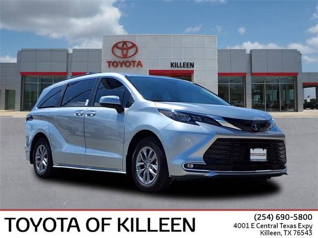 2024 Toyota Sienna XLE — Minivan — 10,209 mi — Killeen, TX