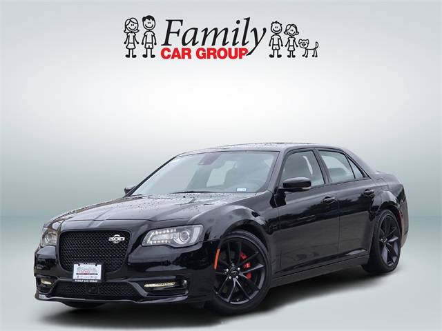 2023 Chrysler 300 C — Sedan — 19,342 mi — Burleson, TX