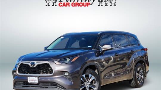 2022 Toyota Highlander XLE — SUV — 62,500 mi — Burleson, TX