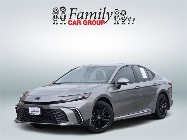 2025 Toyota Camry SE — Sedan — 9,143 mi — Burleson, TX