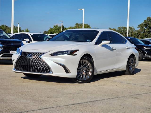2025 Lexus ES ES 300h Ultra Luxury — Sedan — 4,482 mi — Burleson, TX