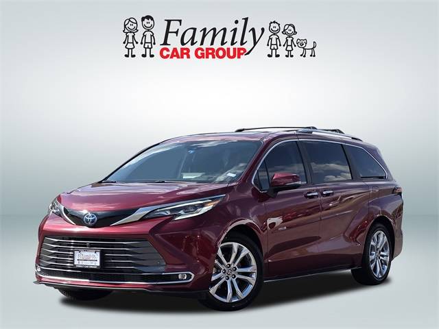 2023 Toyota Sienna Platinum — Minivan — 25,379 mi — Burleson, TX