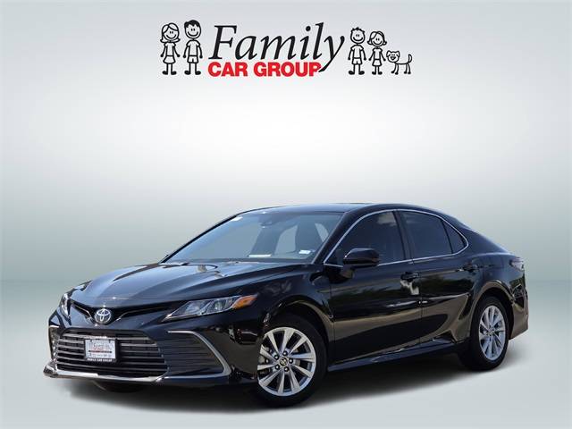 2023 Toyota Camry LE — Sedan — 21,495 mi — Burleson, TX