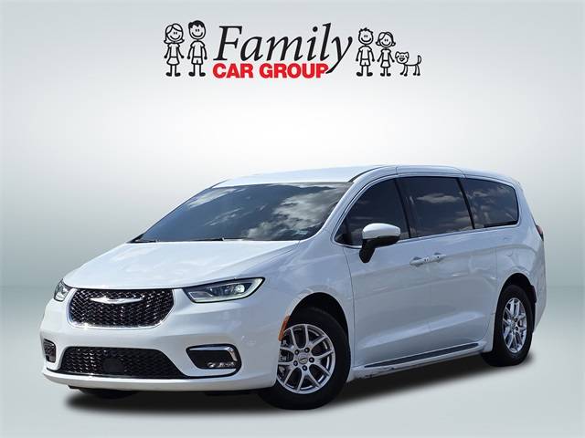2023 Chrysler Pacifica Touring — Minivan — 14,481 mi — Burleson, TX
