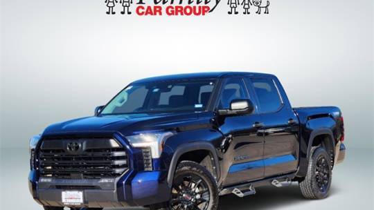 2022 Toyota Tundra SR5 — Pickup Truck — 18,429 mi — Burleson, TX
