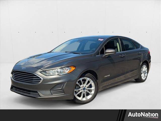 2019 Ford Fusion Hybrid SE — Sedan — 170,426 mi — St. Petersburg, FL