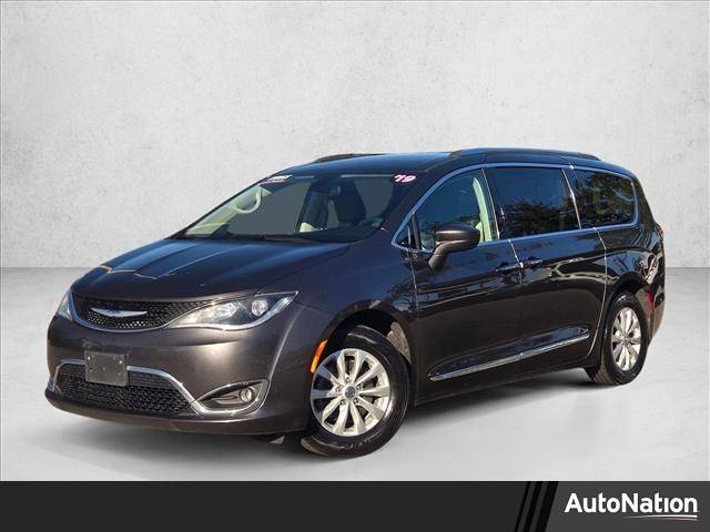 2019 Chrysler Pacifica Touring L — Minivan — 100,280 mi — St. Petersburg, FL