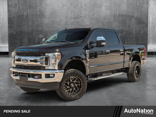 2019 Ford Super Duty F-350 XLT — Pickup Truck — 95,915 mi — St. Petersburg, FL