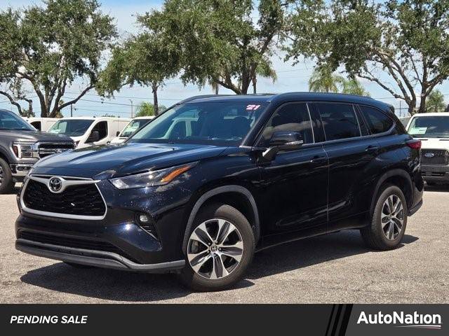 2021 Toyota Highlander XLE — SUV — 70,519 mi — St. Petersburg, FL
