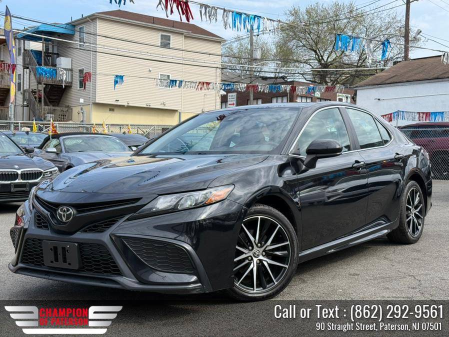 2021 Toyota Camry SE Nightshade — Sedan — 66,192 mi — Paterson, NJ
