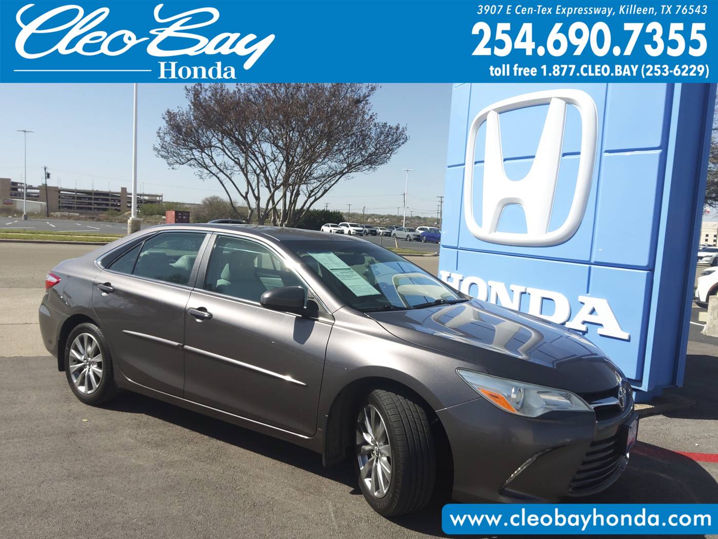 2017 Toyota Camry XLE — Sedan — 117,613 mi — Killeen, TX