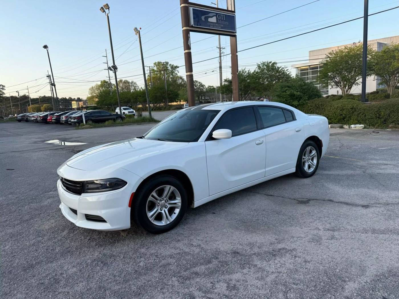 2019 Dodge Charger SXT — Sedan — 121,843 mi — Columbia, SC