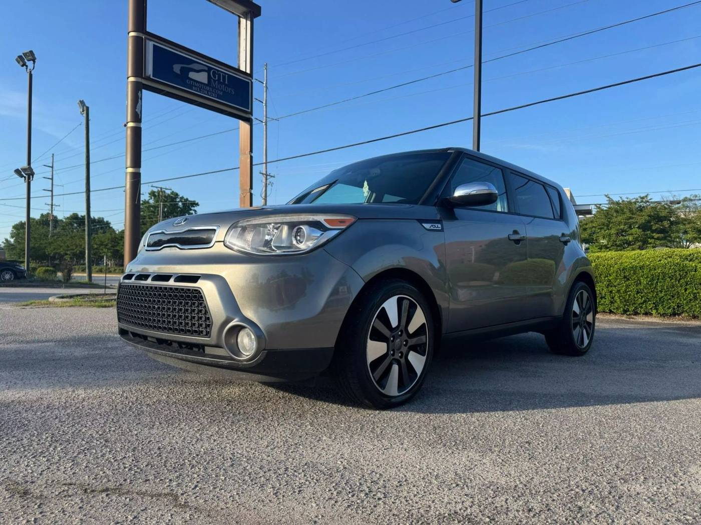 2016 Kia Soul ! — Hatchback — 111,127 mi — Columbia, SC
